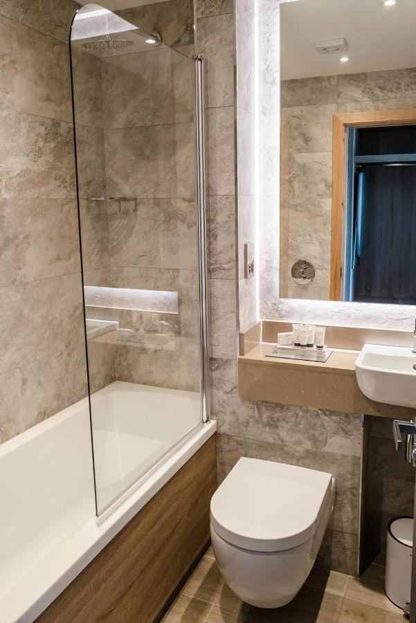 Lochside House Hotel & Spa 뉴 컴녹 외부 사진