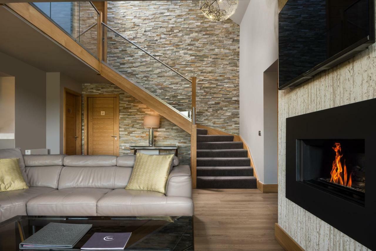 Lochside House Hotel & Spa 뉴 컴녹 외부 사진