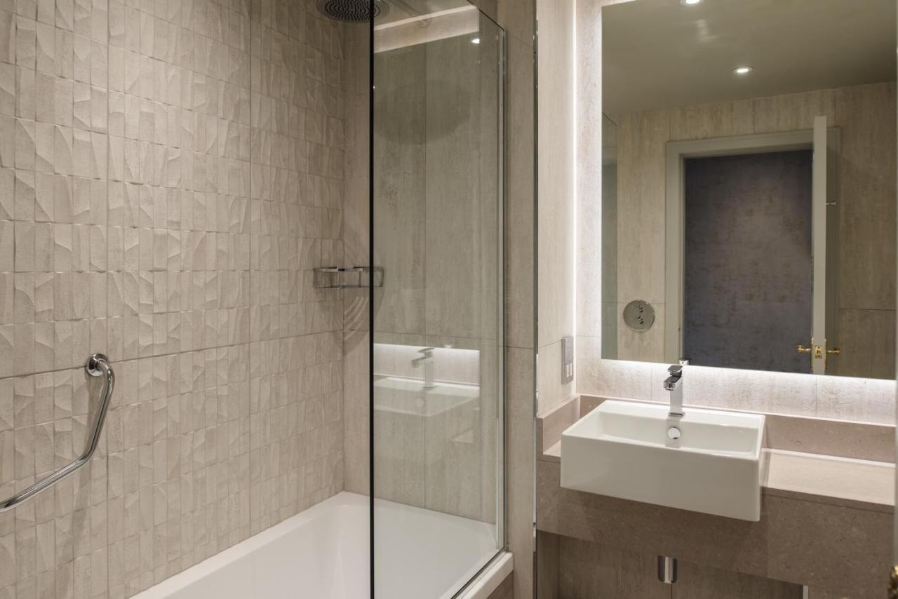 Lochside House Hotel & Spa 뉴 컴녹 외부 사진